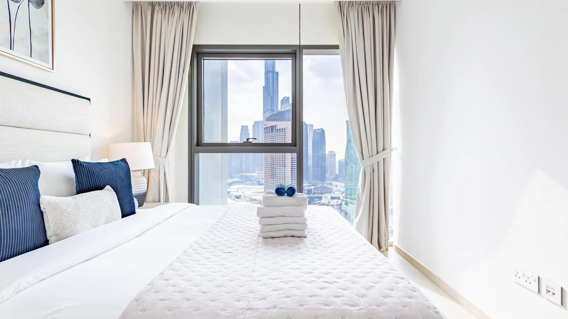 Premium 3Br L Office With Burj Khalifa & Fountain Views Apartment Dubai